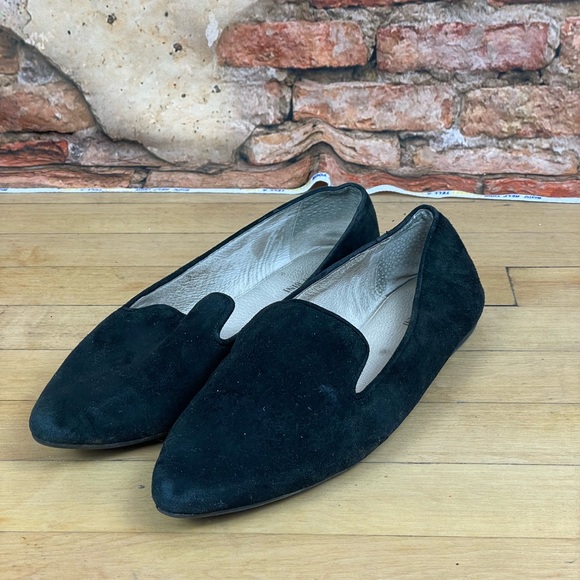 Gianni Bini
Macen Suede Career Flat Loafers - Picture 5 of 12